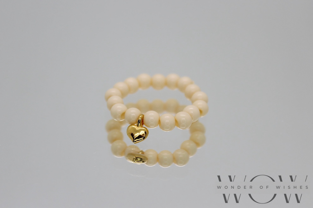 Ring aus Natursteinperlen (3-4mm) mit nickelfreiem Material