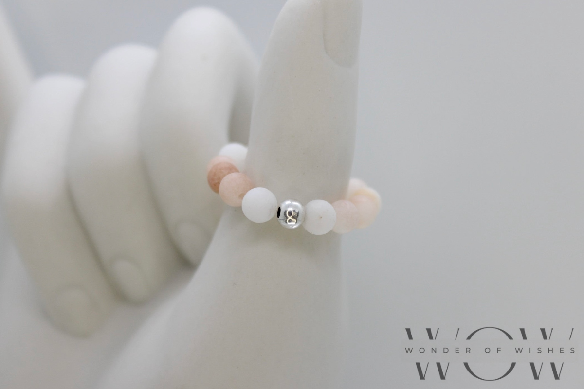 Ring Natursteinperlen (3-4mm)mit nickelfreiem Material